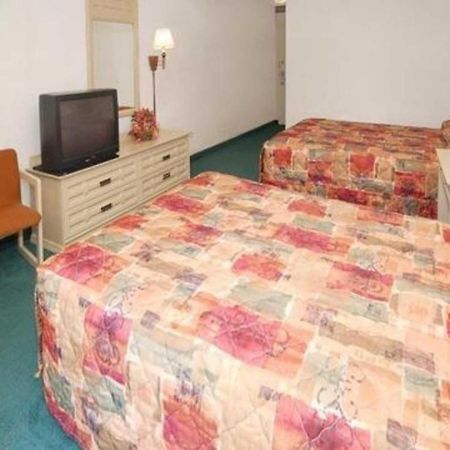 Econo Lodge Corinth מראה חיצוני תמונה