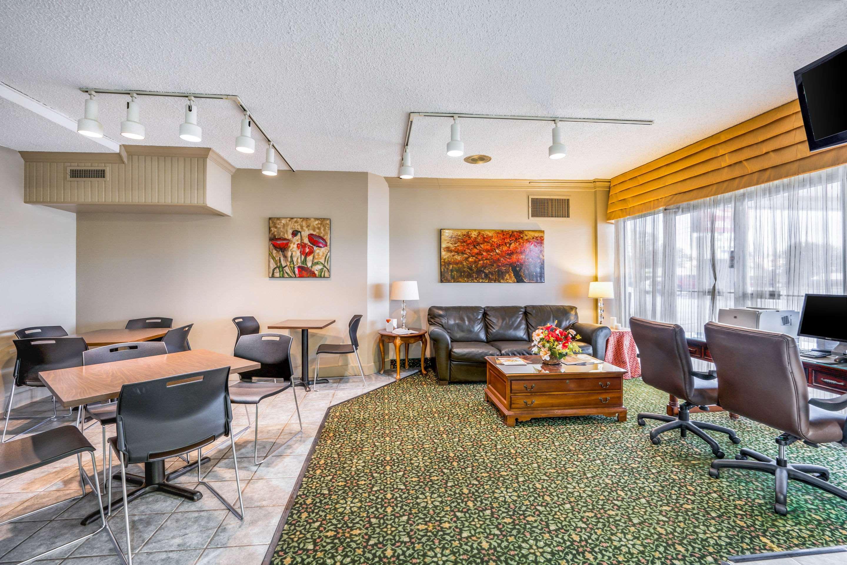 Econo Lodge Corinth מראה חיצוני תמונה