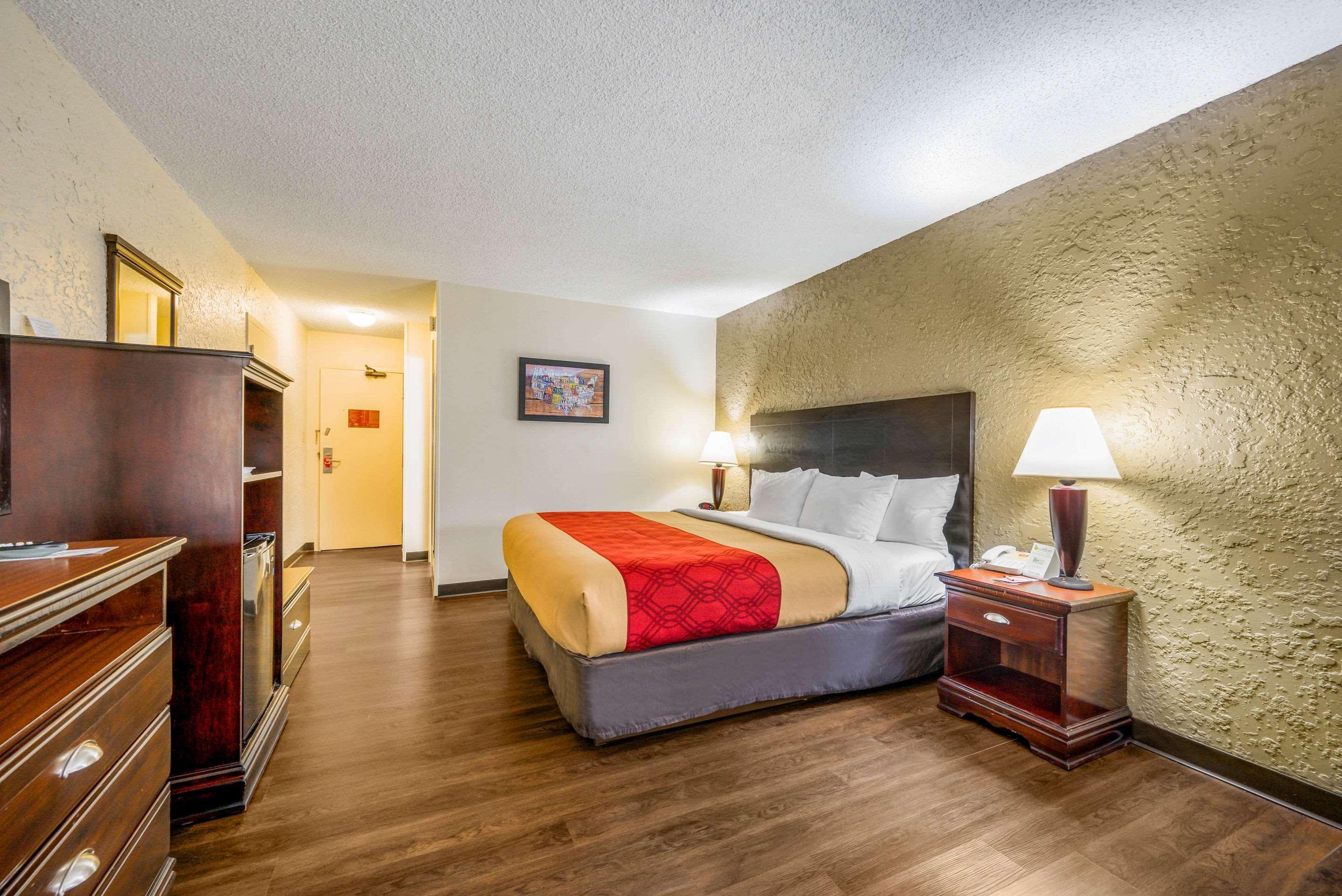 Econo Lodge Corinth מראה חיצוני תמונה