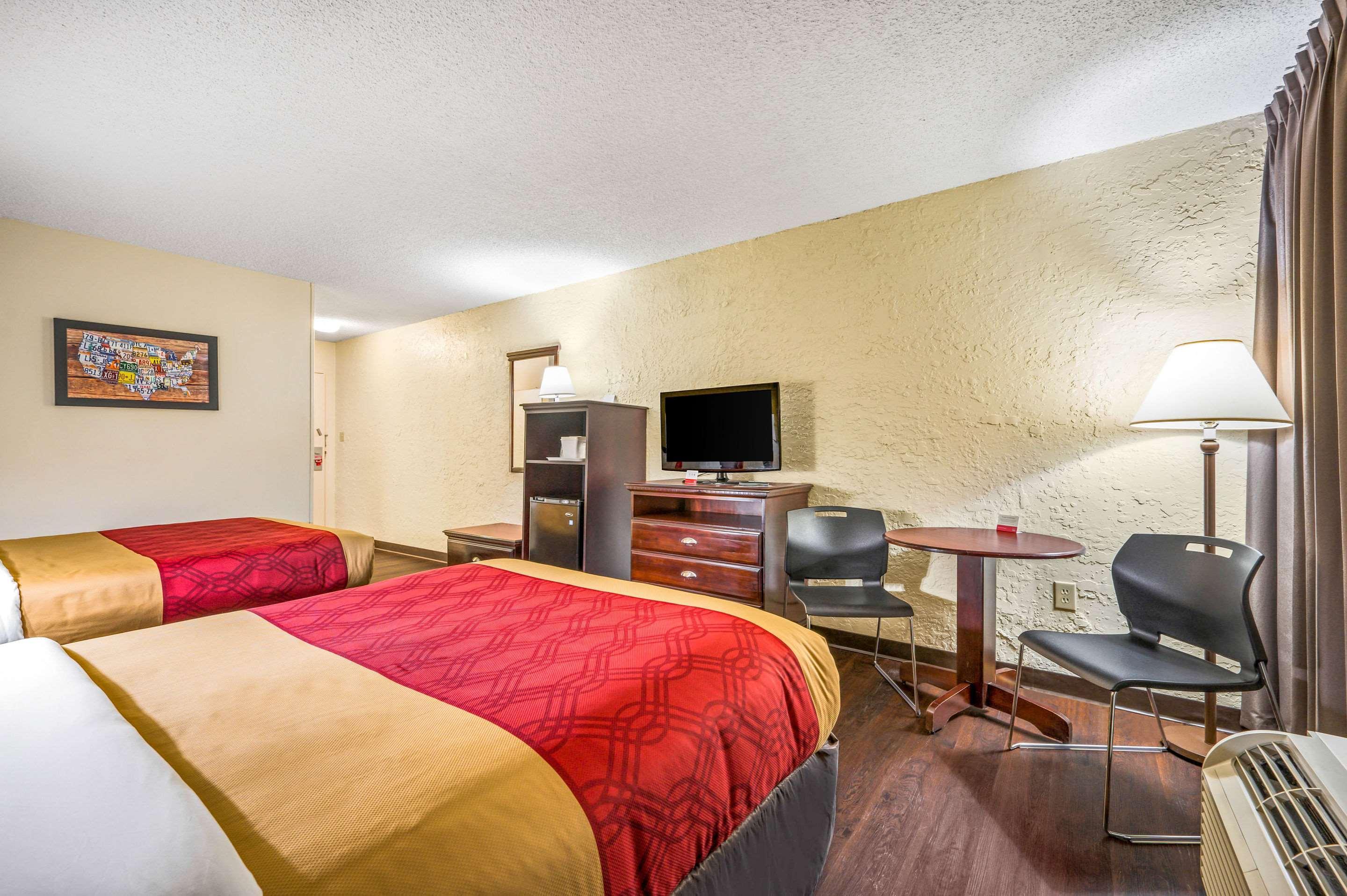 Econo Lodge Corinth מראה חיצוני תמונה
