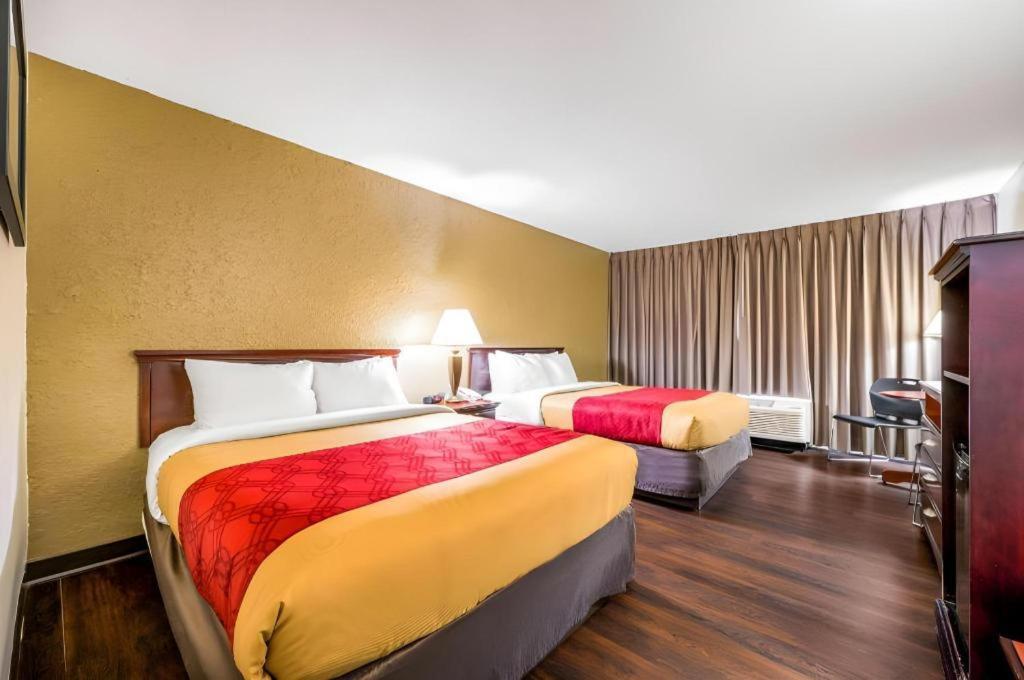 Econo Lodge Corinth מראה חיצוני תמונה