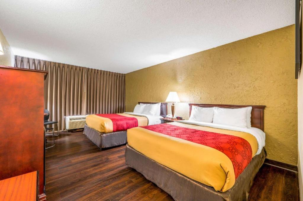 Econo Lodge Corinth מראה חיצוני תמונה
